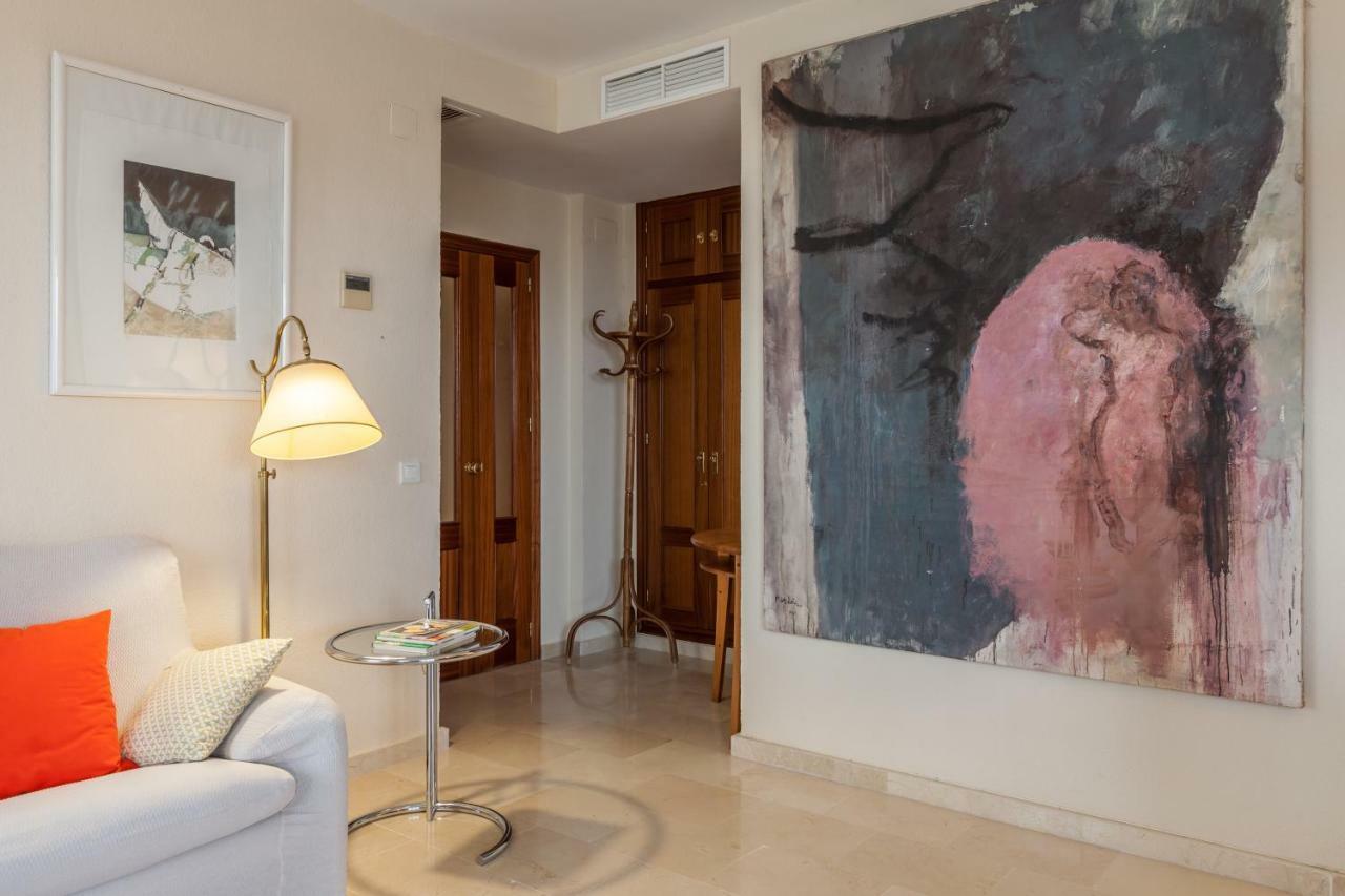 Ático con piscina, gran terraza, AC, 2 hab Mairena del Aljarafe Exterior foto