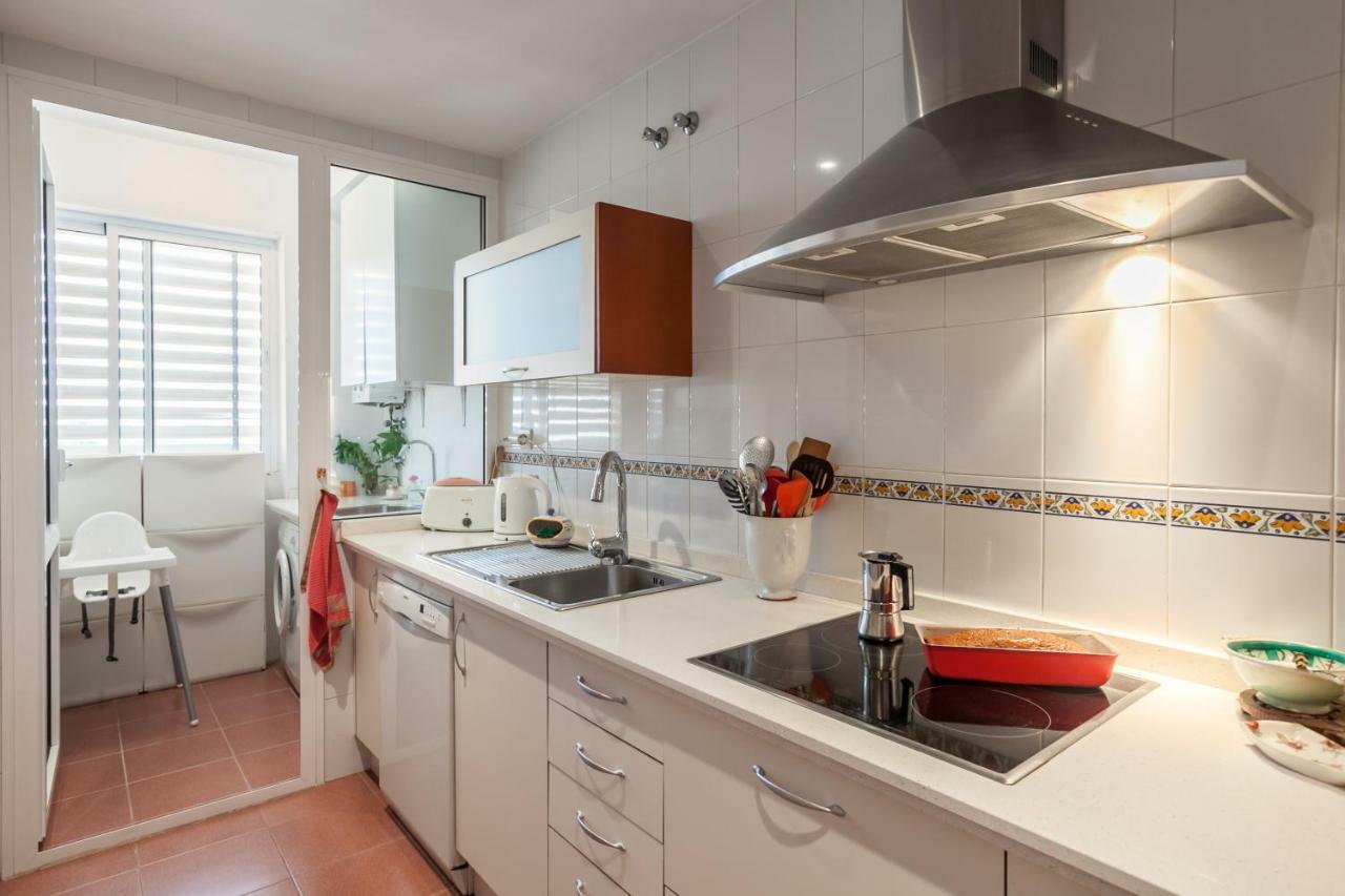 Ático con piscina, gran terraza, AC, 2 hab Mairena del Aljarafe Exterior foto